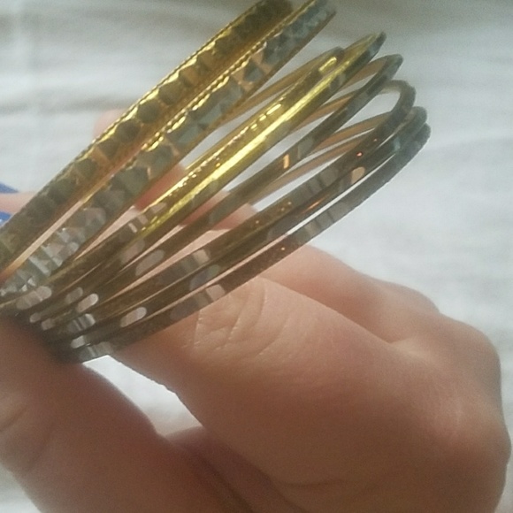 Gold bangles - Picture 2 of 2